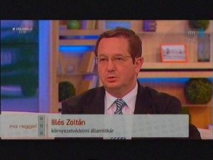 Illés leállíttatta a gyárat