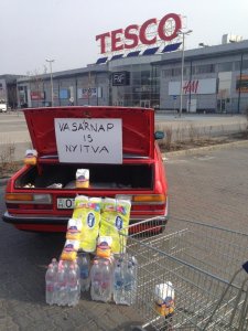 Vasárnap is kapható WC papír